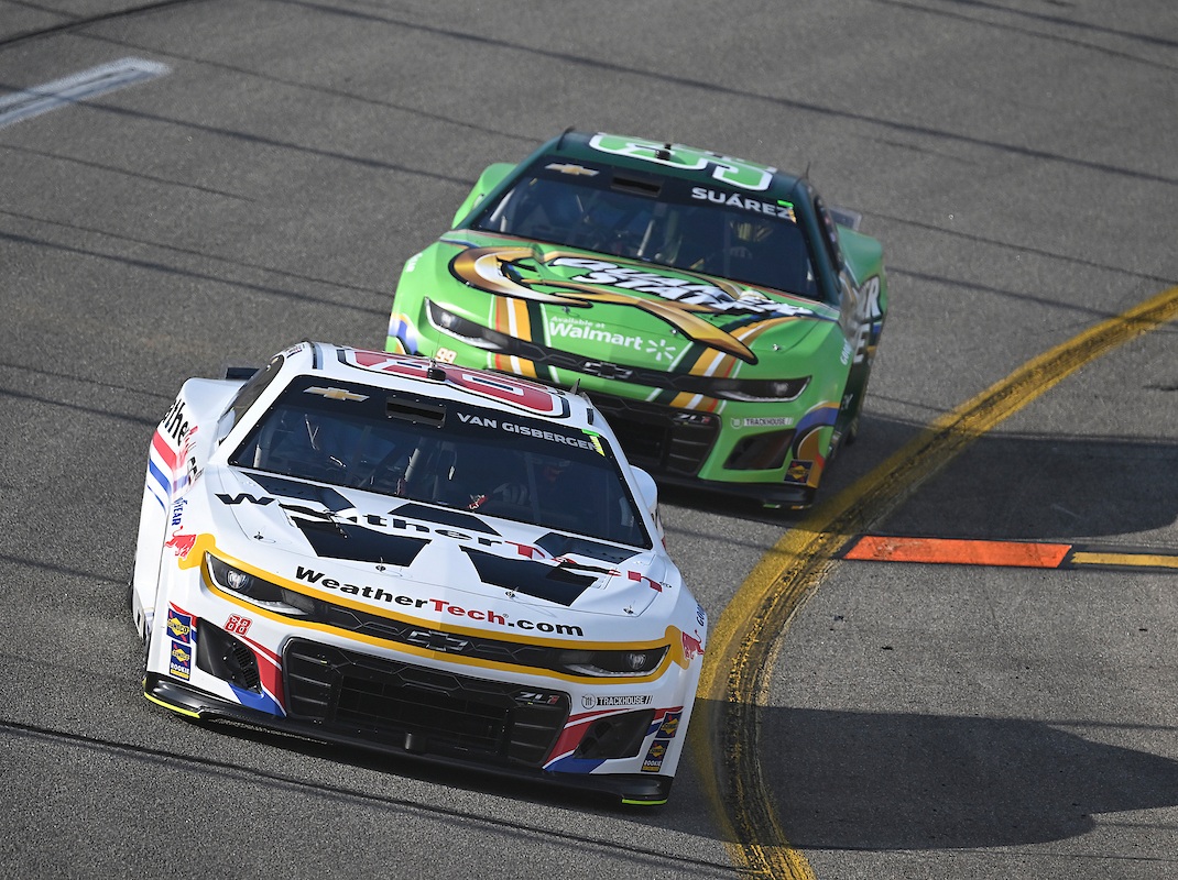 Shane van Gisbergen Daniel Suarez
